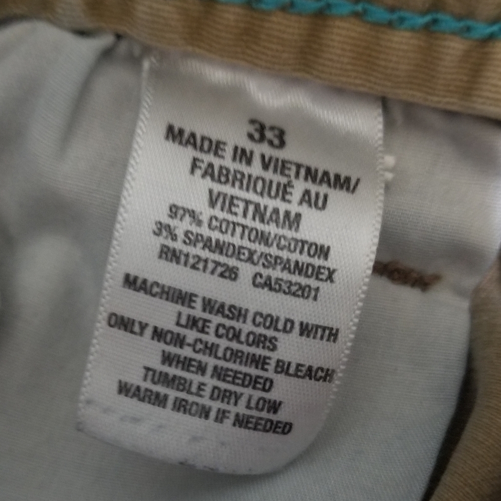 Men's Khaki Aeropostale Cargo Shorts - Picture 4 of 6